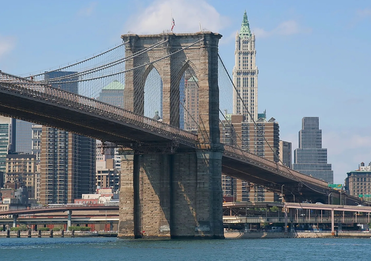 Riding Electric Board on Brooklyn Bridge