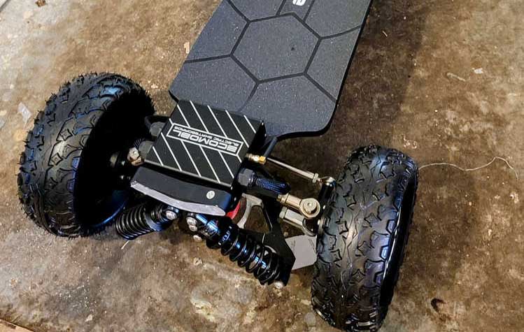 M24 Pro 4WD VS endevour s1 which is the mountainboard winner